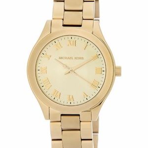 ⬇️MICHAEL KORS Runway Watch